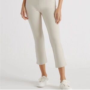 NWOT Quince Ultra Stretch Ponte Kick Flare
Pant in Ecru Size:XS